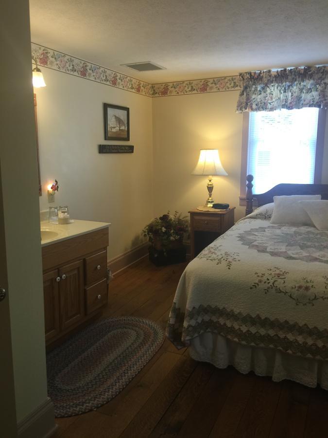 Grapevine House Hotel Winesburg Luaran gambar